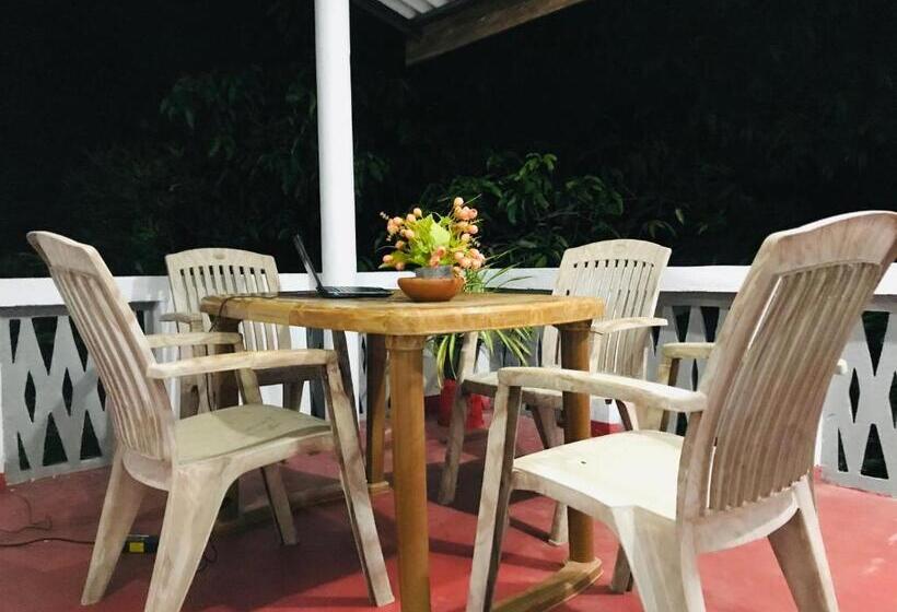 패밀리 스위트, Double G Motel