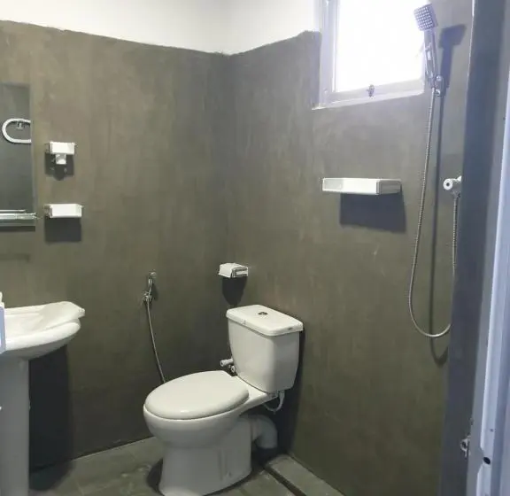 デラックスルーム, Double G Motel