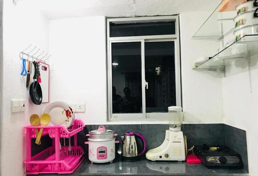 패밀리 스위트, Double G Motel