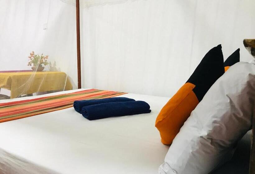 패밀리 스위트, Double G Motel