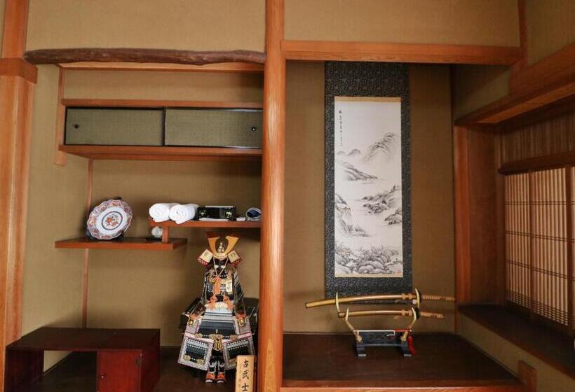 Şehir Manzaralı Standart Oda, Hostel Ayame