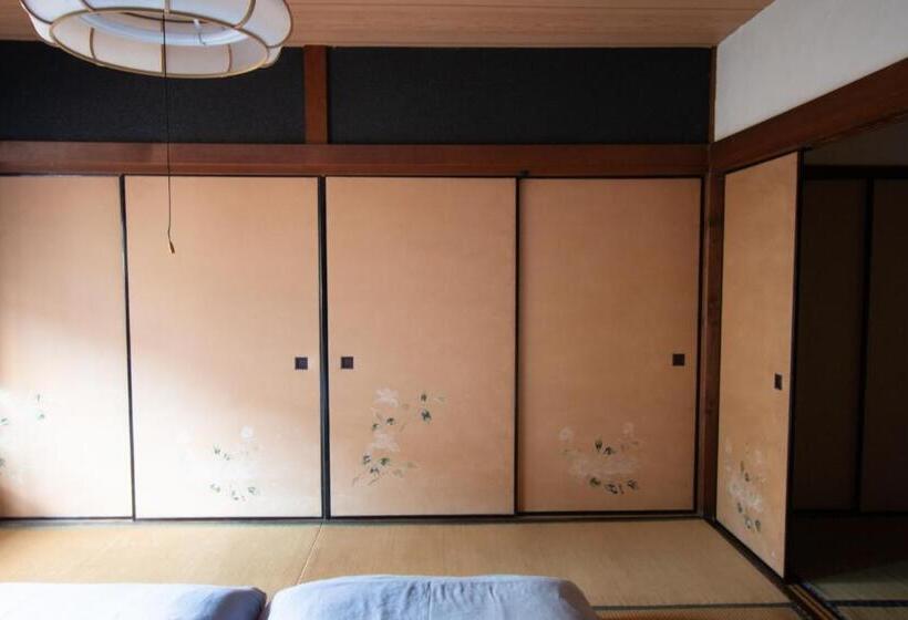 Bahçe Manzaralı Standart Oda, Hostel Ayame