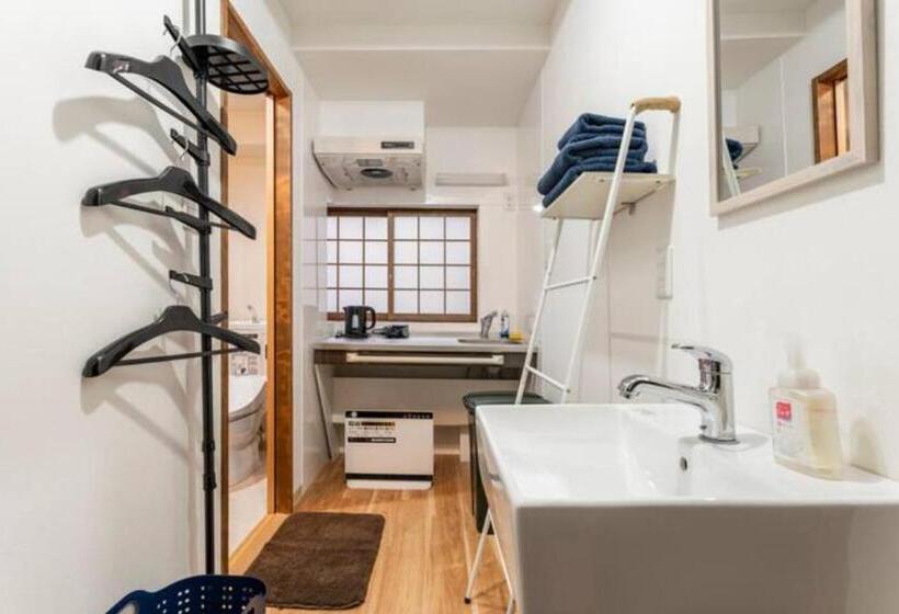 Standart Oda, Hostel Ayame