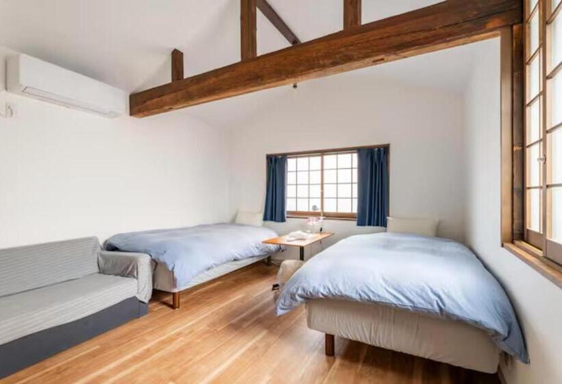 Standart Oda, Hostel Ayame