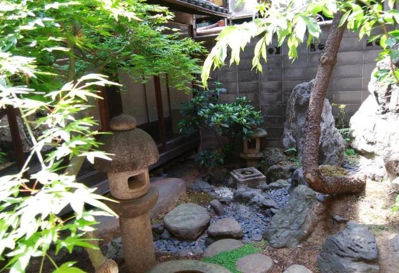 Zemin Kat Standart Oda, Hostel Ayame