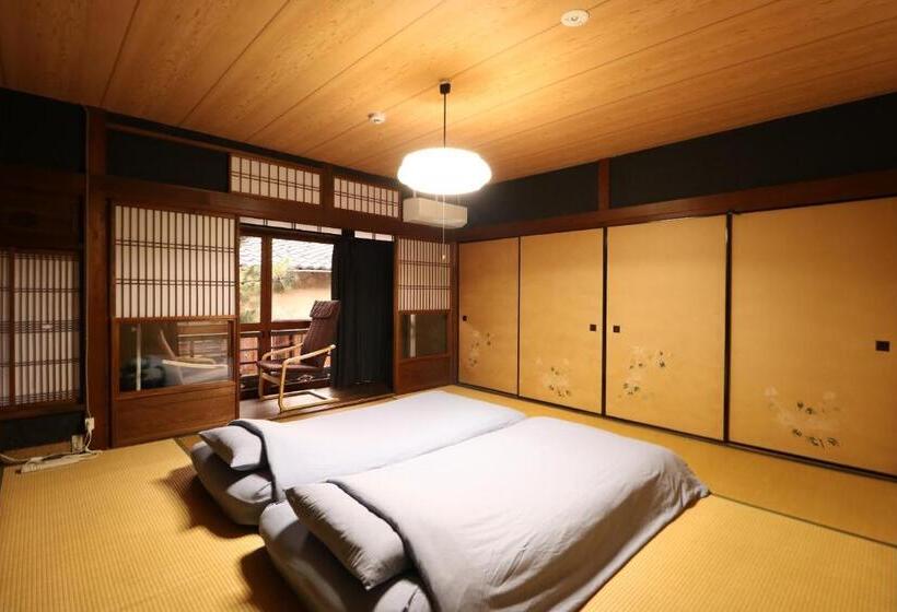 Bahçe Manzaralı Standart Oda, Hostel Ayame