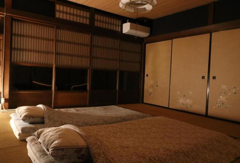 Bahçe Manzaralı Standart Oda, Hostel Ayame