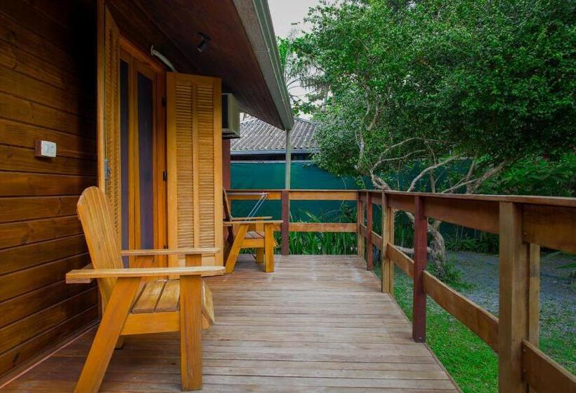 Люкс Вид на Сад, Pousada Plancton