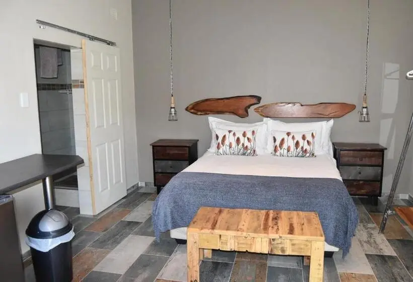 اتاق استاندارد, Quiver Inn Guesthouse