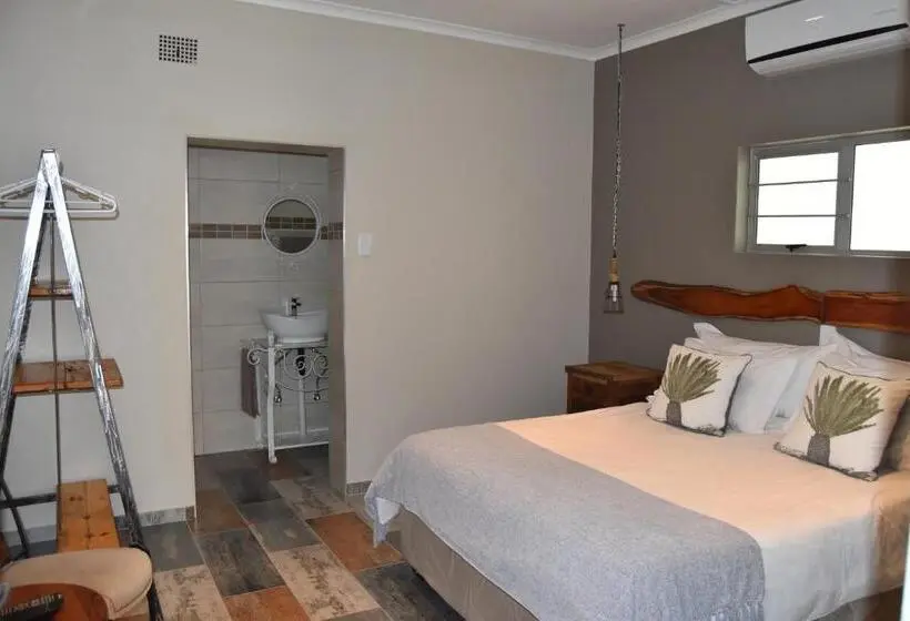 اتاق استاندارد, Quiver Inn Guesthouse