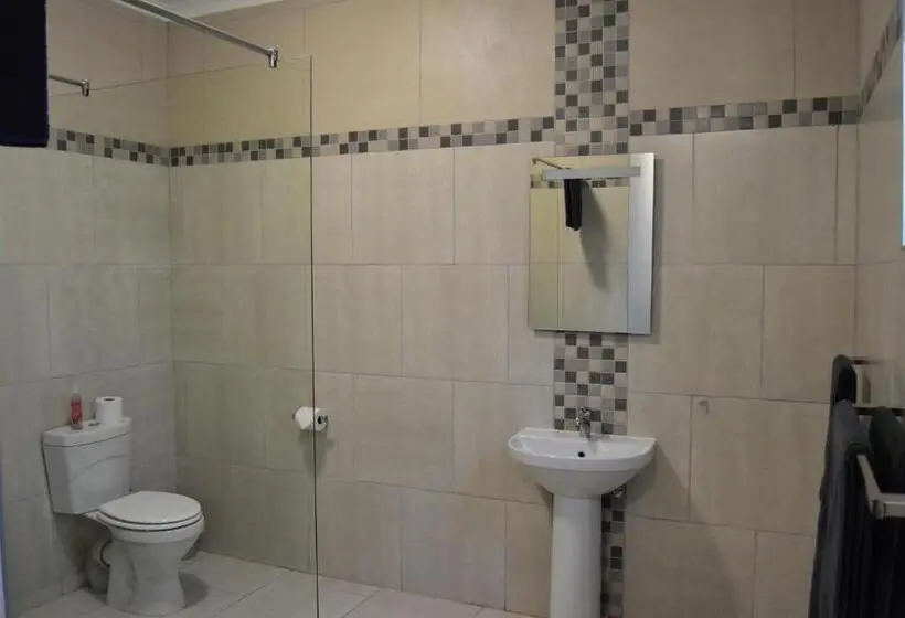 آپارتمان 1 خوابه همکف, Quiver Inn Guesthouse