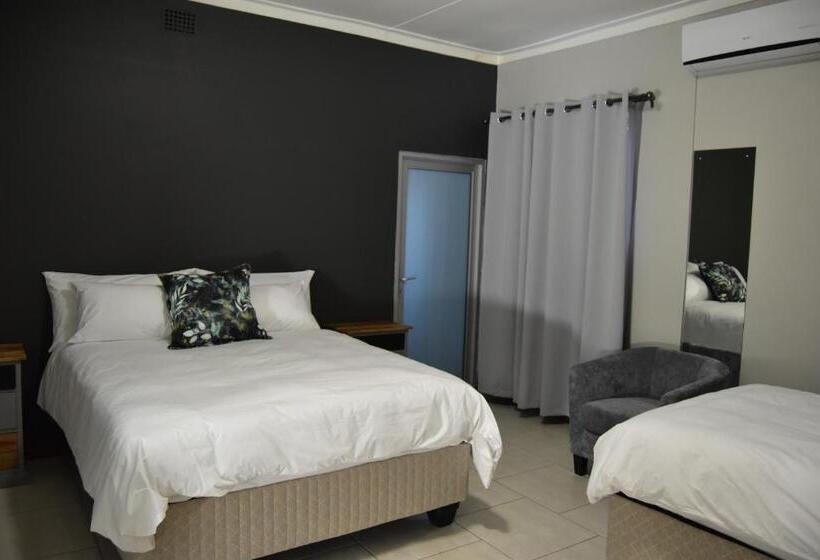 آپارتمان خانوادگی, Quiver Inn Guesthouse