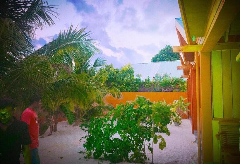 اتاق لوکس با بالکن, Sabba Summer Suite , Fodhdhoo