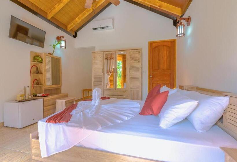 اتاق استاندارد با چشم‌انداز باغ, Sabba Summer Suite , Fodhdhoo