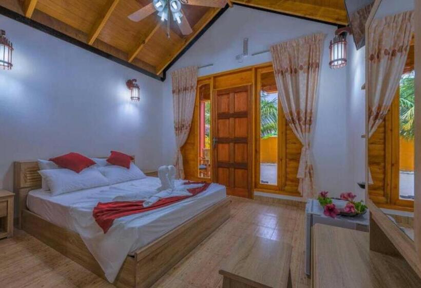اتاق لوکس با بالکن, Sabba Summer Suite , Fodhdhoo