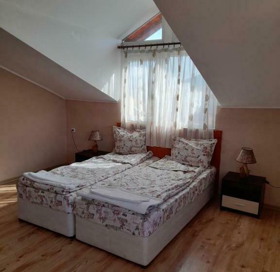 침실 2개 아파트, Yana Guest House