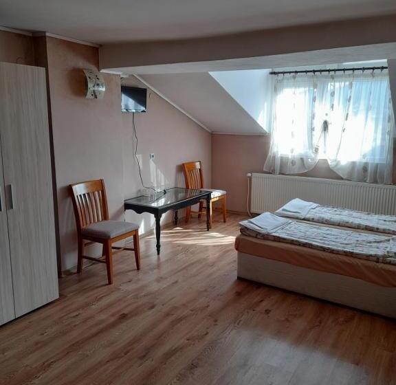 침실 2개 아파트, Yana Guest House