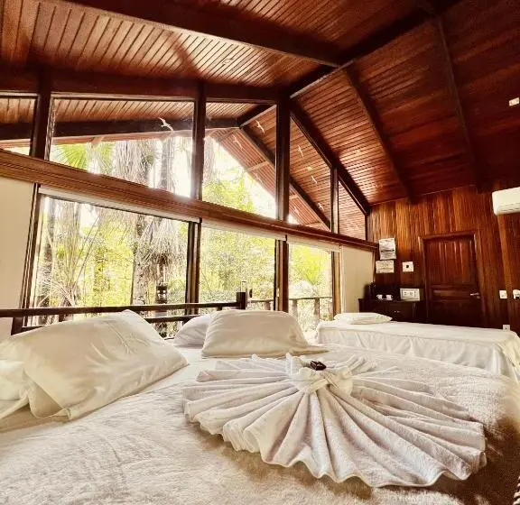 デラックスの４人部屋, Cirandeira Amazon World Ecoresort