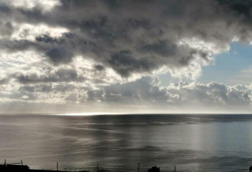 غرفة ديلوكس مطلّة علي البحر, De La Hilcremat