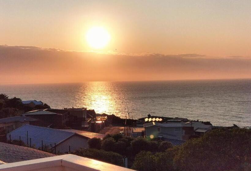 غرفة ديلوكس مطلّة علي البحر, De La Hilcremat