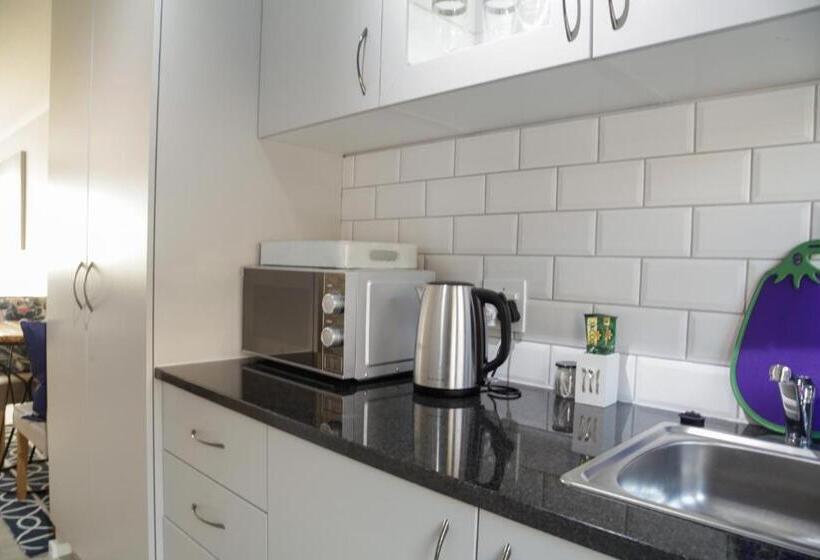 غرفة ديلوكس مطلّة علي البحر, De La Hilcremat