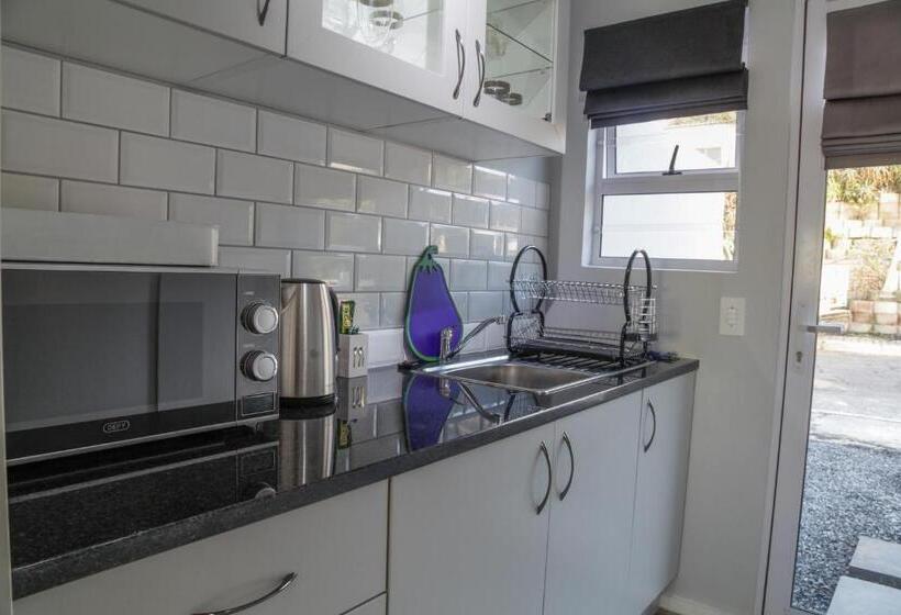 غرفة ديلوكس مطلّة علي البحر, De La Hilcremat