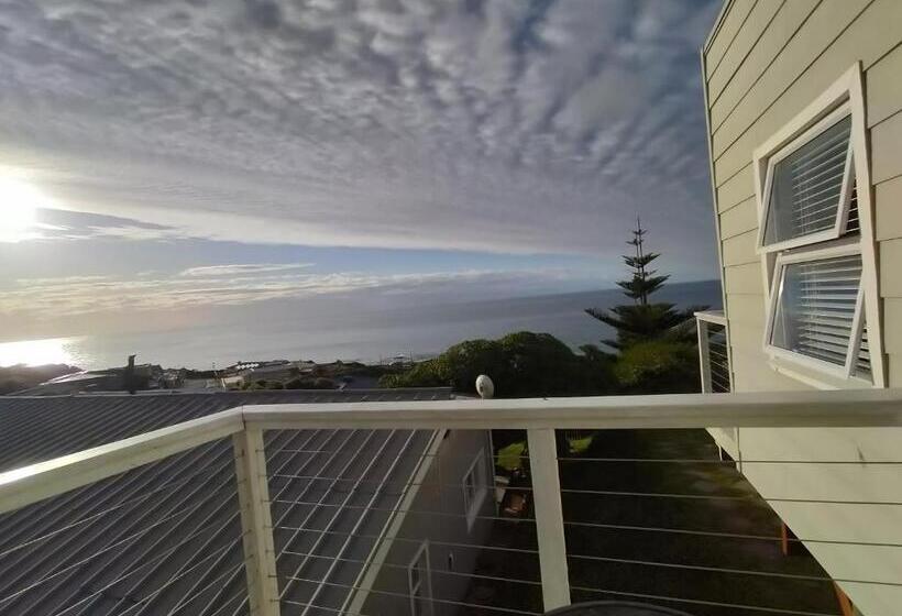 إستوديو ديلوكس, De La Hilcremat