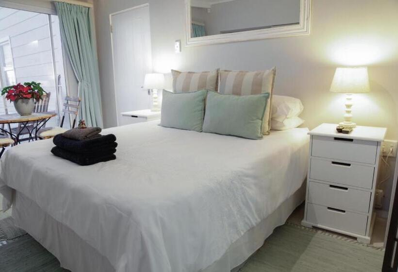 إستوديو ديلوكس, De La Hilcremat