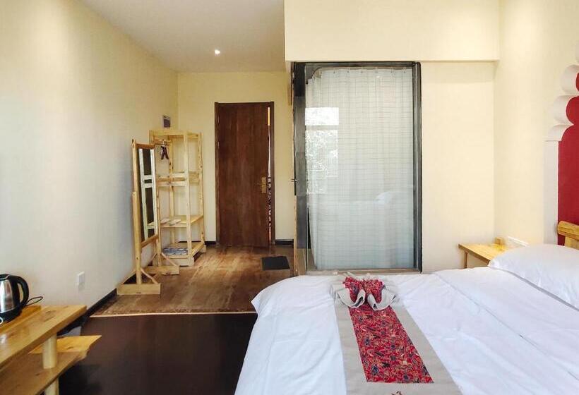 标准间带露台, Dunhuang Jinshe Times Inn