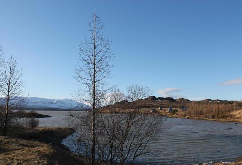 اتاق خانوادگی با سرویس بهداشتی مشترک, Ormurinn Guesthouse