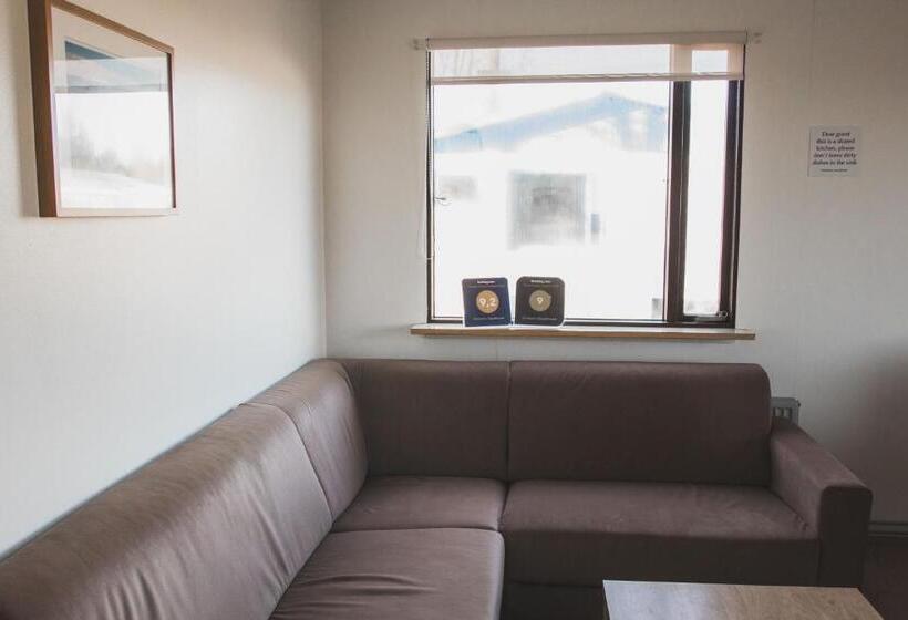 خانه 4 خوابه, Ormurinn Guesthouse