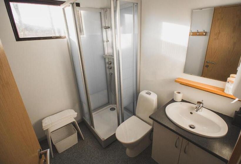 خانه 4 خوابه, Ormurinn Guesthouse