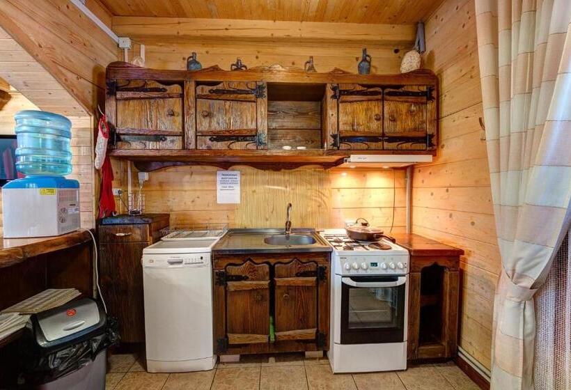 Casa 1 Dormitório, Palaga Bukovel