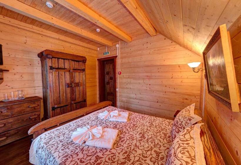 Casa 1 Dormitório, Palaga Bukovel