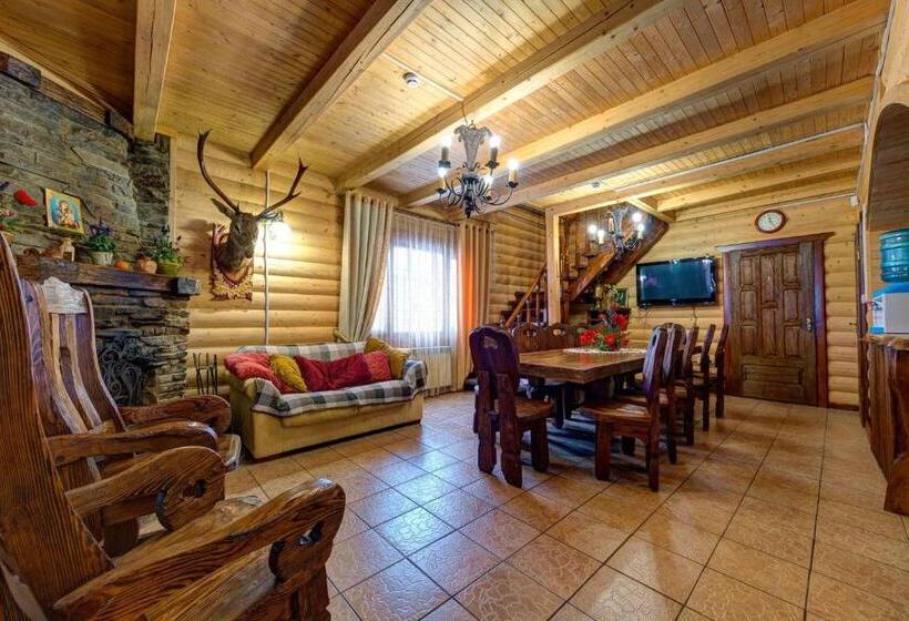 Casa 1 Dormitório, Palaga Bukovel