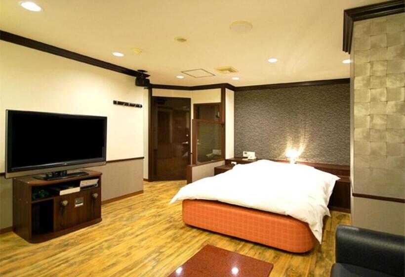 스탠다드 룸 킹사이즈 침대, Joy