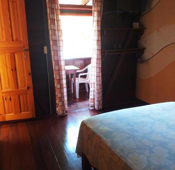 اتاق استاندارد با بالکن, Hostal Hansi