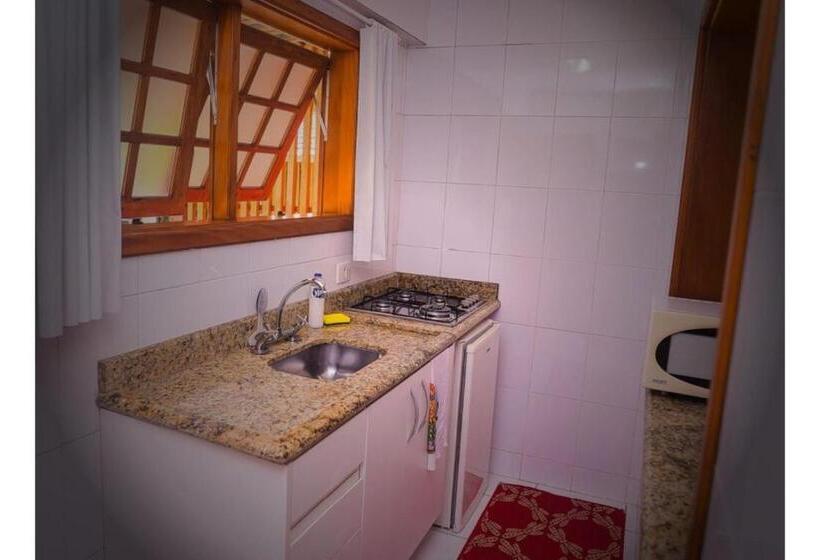 豪华三人间, Pousada Chácara Putini