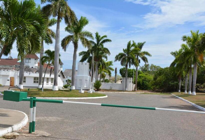 آپارتمان 1 خوابه با چشمانداز دریا, Seacastles By The Beach/pool