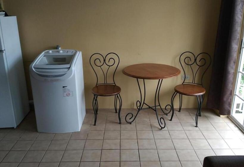 استودیو استاندارد با چشمانداز باغ, Seacastles By The Beach/pool