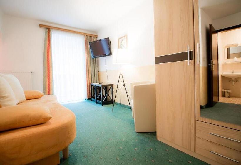 חדר משפחתי, Gasthof Zum Hammer