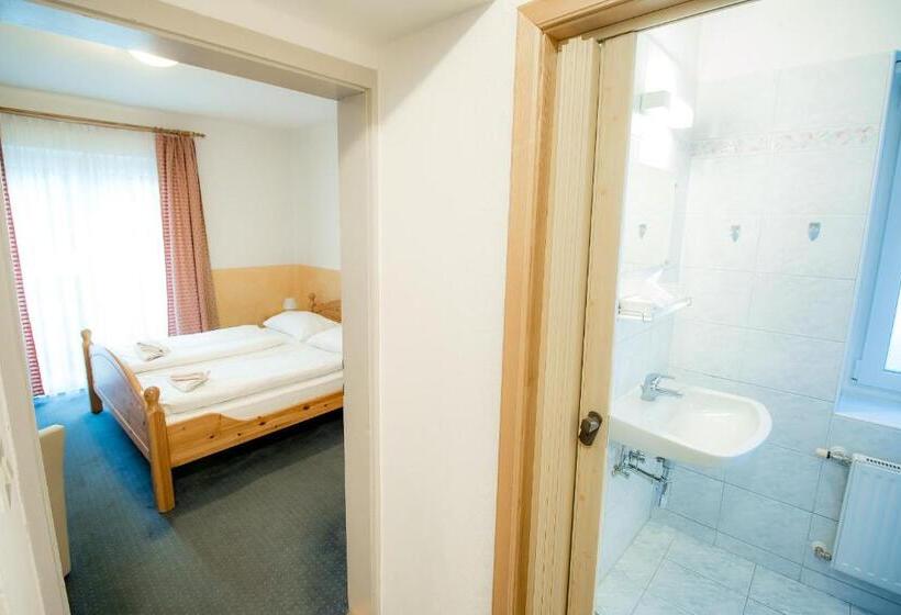 חדר סטנדרט עם מרפסת, Gasthof Zum Hammer