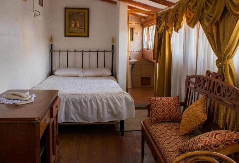 اتاق استاندارد یک نفره, Museo Casona Ugarte Leon