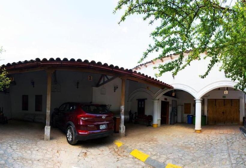 اتاق استاندارد, Museo Casona Ugarte Leon