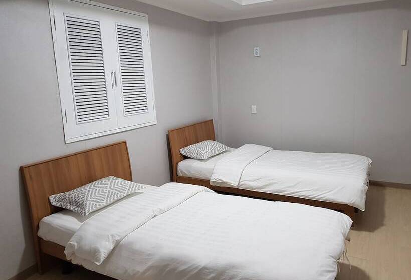 חדר סטנדרט, Daegu 동성로 Gyeong`s Hostel