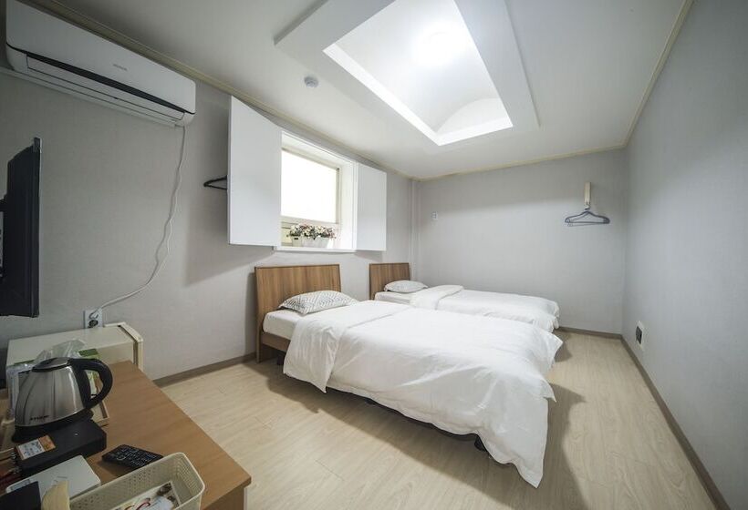 חדר סטנדרט, Daegu 동성로 Gyeong`s Hostel