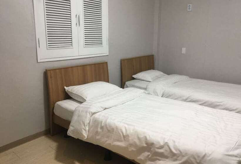 חדר סטנדרט, Daegu 동성로 Gyeong`s Hostel
