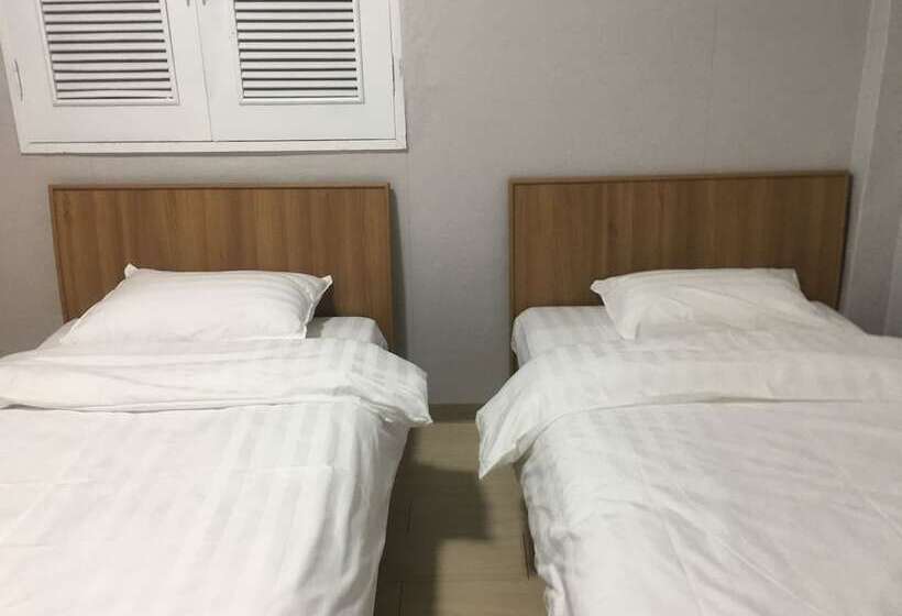 חדר סטנדרט, Daegu 동성로 Gyeong`s Hostel