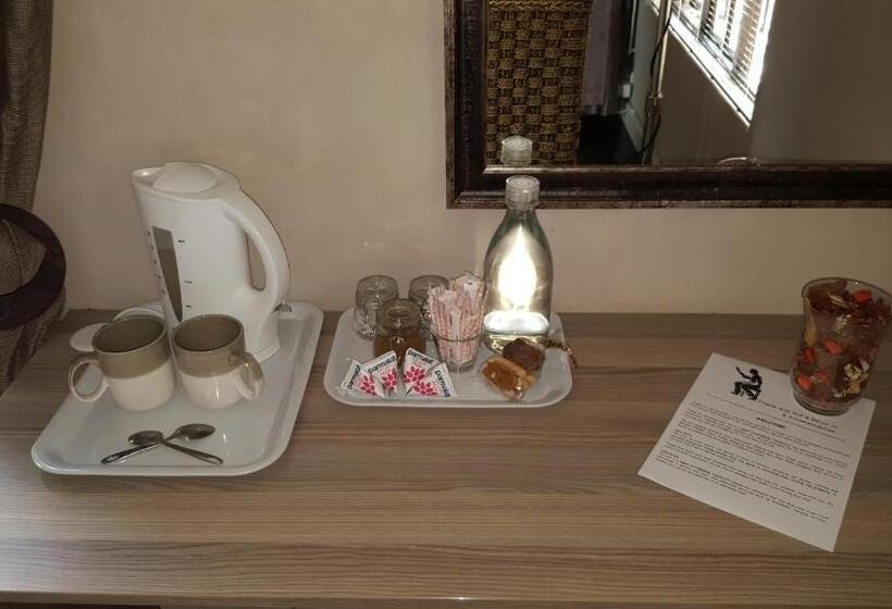 غرفة قياسية مطلّة علي الحديقة, Guest House Frame Ace