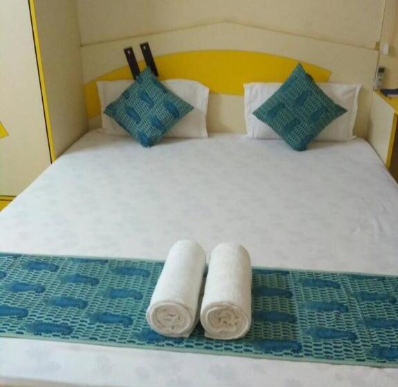 Номер Deluxe Кровать Кинг, Rosvilla Guest House